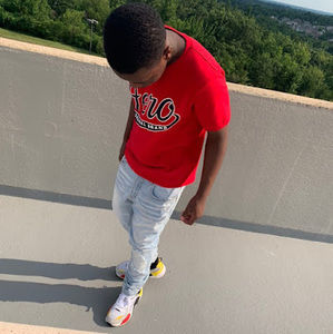 Meet your Posher, Thomas